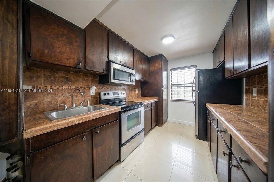En Venta: $315,000 (2 camas, 1 baños, 1140 Pies cuadrados)