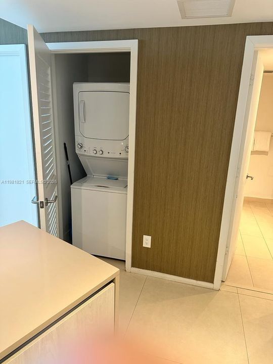 En Venta: $858,900 (2 camas, 2 baños, 1161 Pies cuadrados)