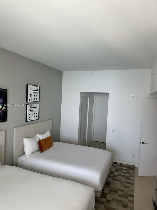 En Venta: $858,900 (2 camas, 2 baños, 1161 Pies cuadrados)