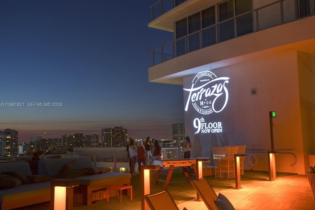 En Venta: $858,900 (2 camas, 2 baños, 1161 Pies cuadrados)