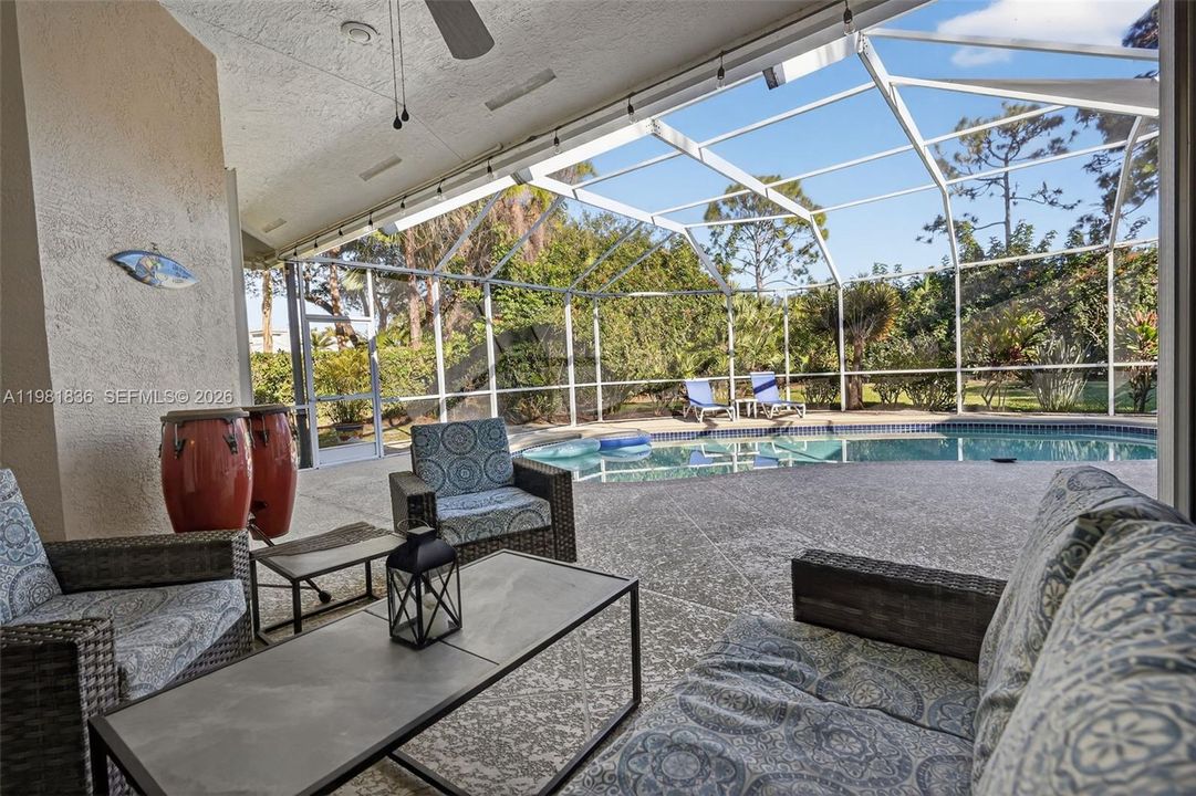 Active With Contract: $824,900 (4 beds, 3 baths, 2425 Square Feet)