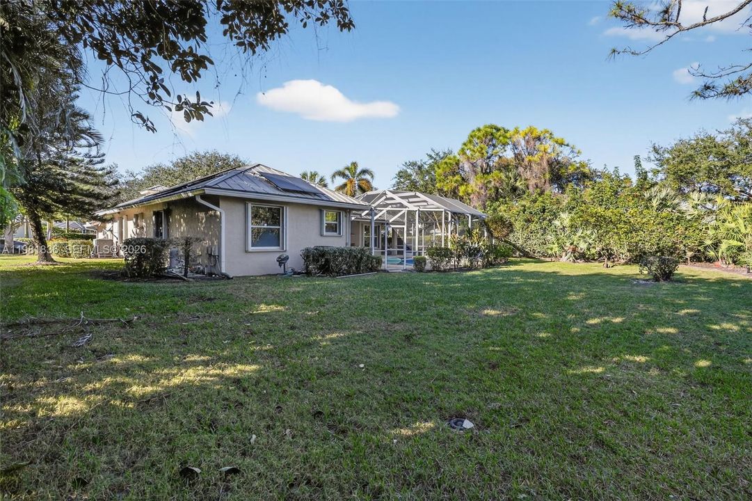 Active With Contract: $824,900 (4 beds, 3 baths, 2425 Square Feet)