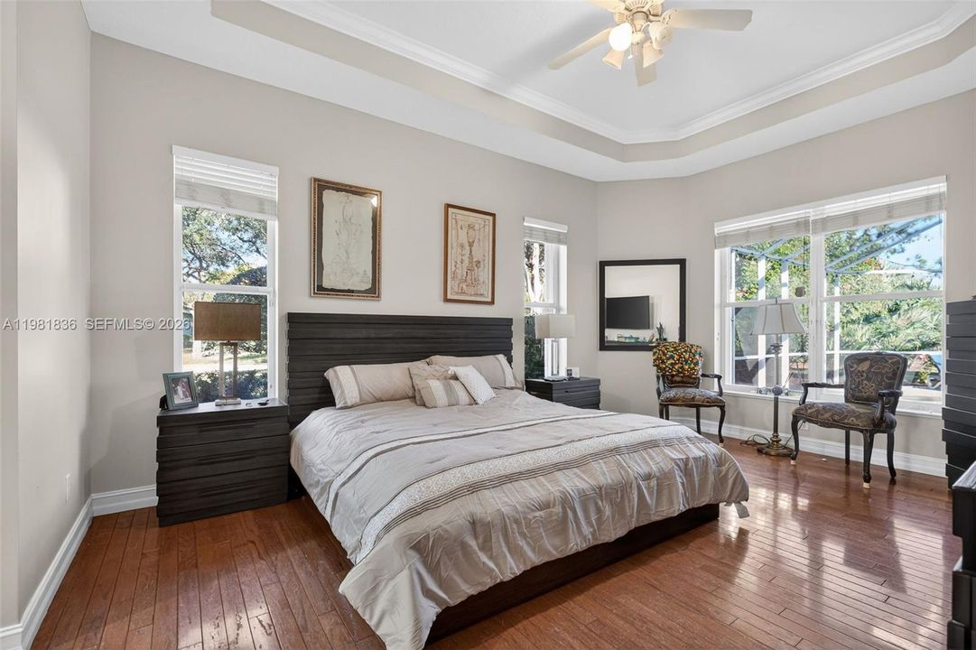 Active With Contract: $824,900 (4 beds, 3 baths, 2425 Square Feet)