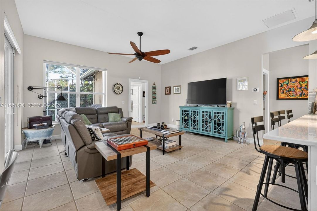 Active With Contract: $824,900 (4 beds, 3 baths, 2425 Square Feet)