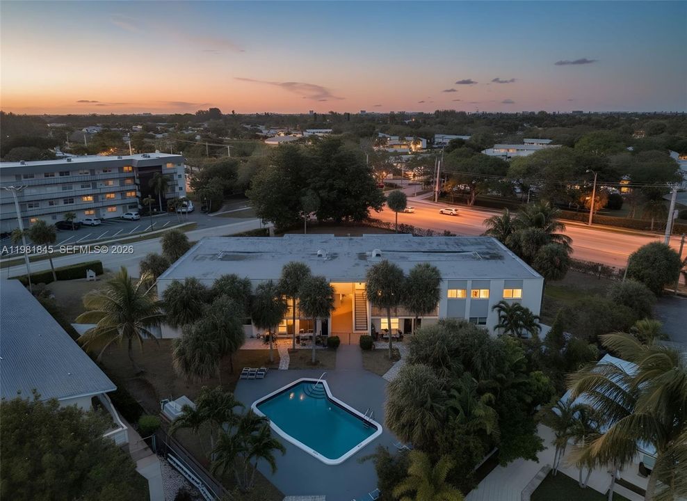 En Venta: $299,999 (3 camas, 2 baños, 1460 Pies cuadrados)