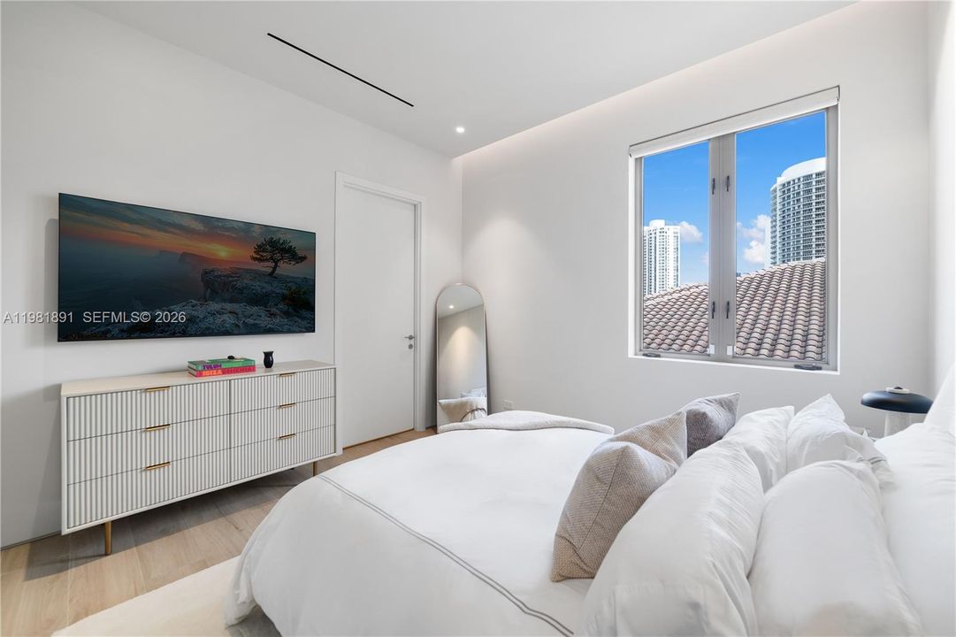 En Venta: $13,750,000 (6 camas, 5 baños, 6430 Pies cuadrados)