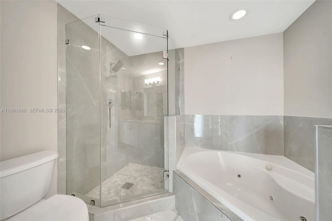 На продажу: $699,000 (2 спален, 2 ванн, 1274 Квадратных фут)