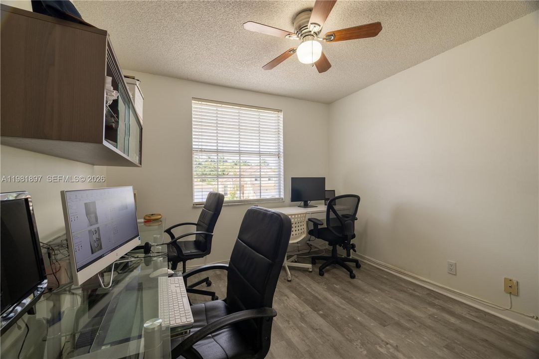 2026 SO FLO Real Estate Group 365 Somerset Way Weston