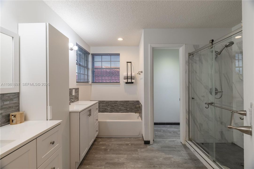 2026 SO FLO Real Estate Group 365 Somerset Way Weston