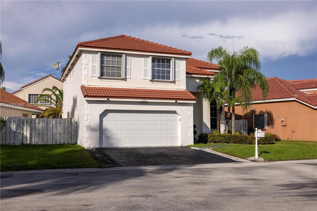 2026 SO FLO Real Estate Group 365 Somerset Way Weston