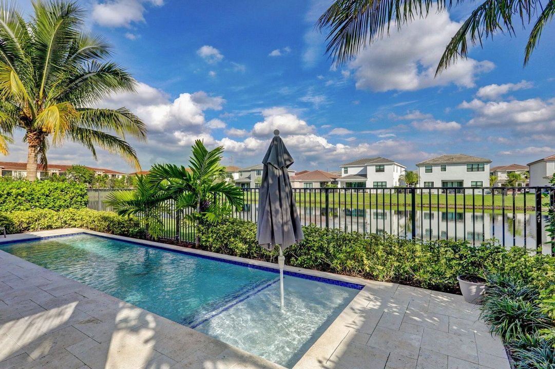 POOL AND LAKE VIEWS