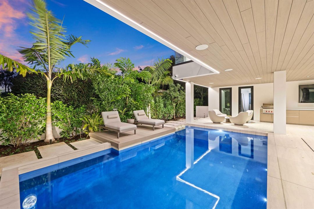 Covered Loggia Swimming Pool