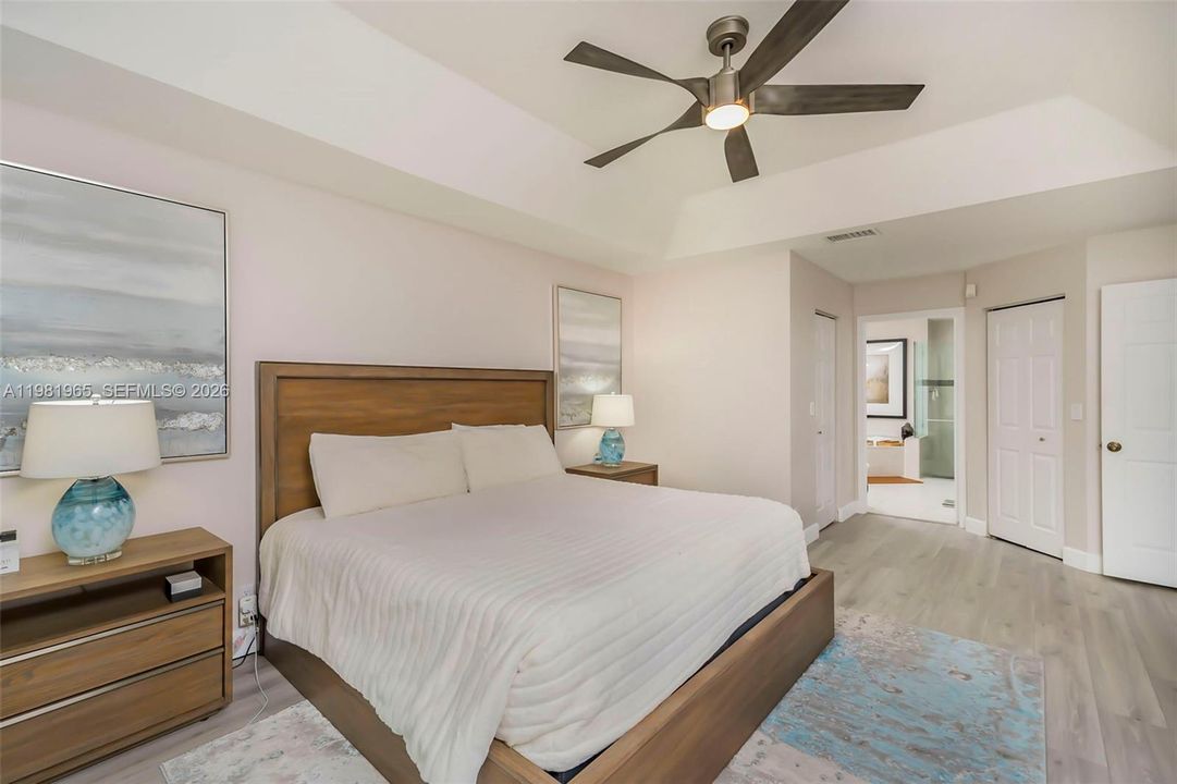 For Sale: $750,000 (3 beds, 2 baths, 1927 Square Feet)