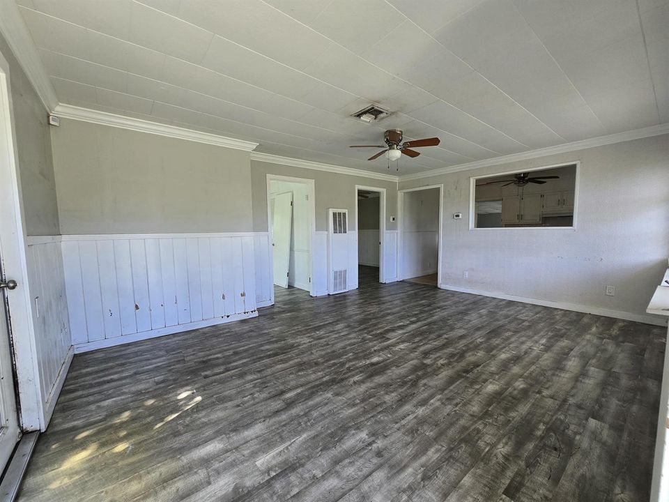 Living Room/Dinning Room