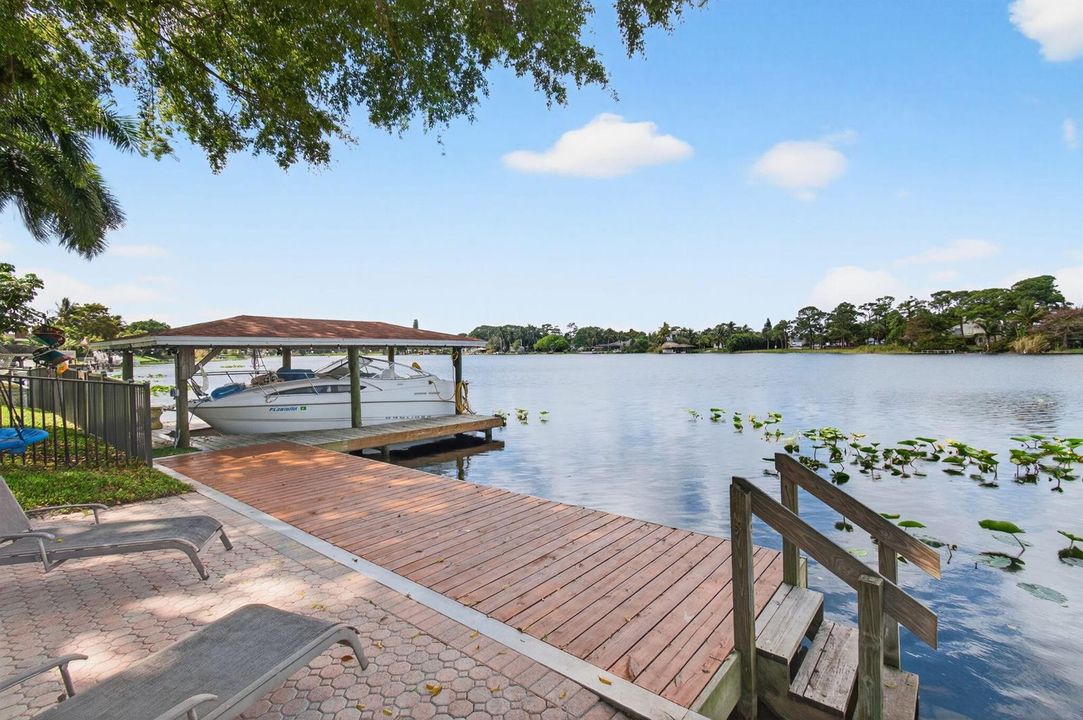 Stunning Private Boat Deck