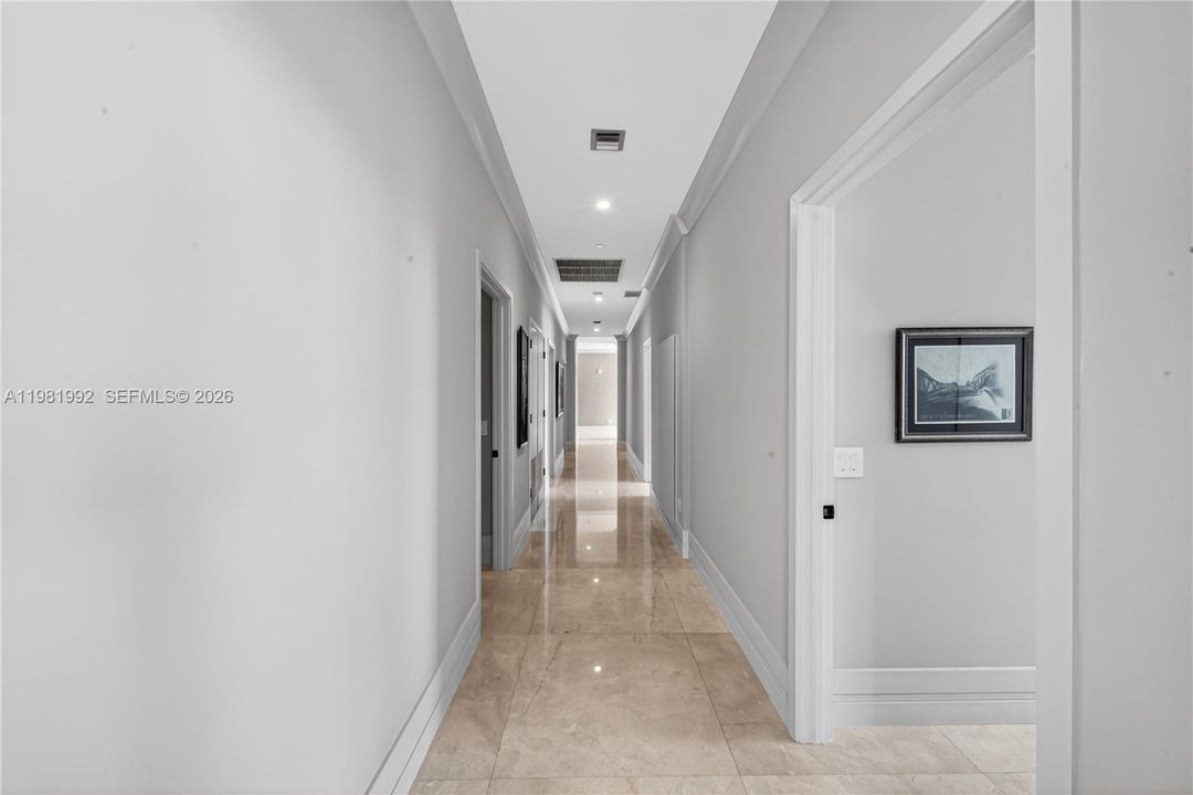 Active With Contract: $4,999,999 (5 beds, 5 baths, 3812 Square Feet)