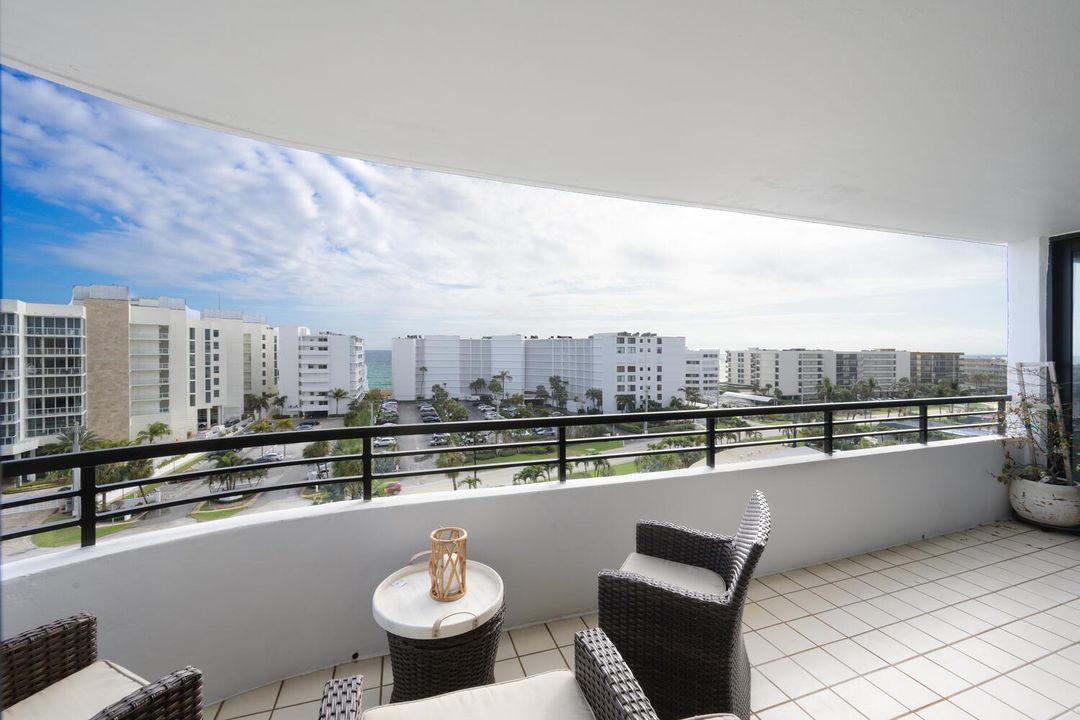 3589 S Ocean Blvd Apt 801-large-008-014-
