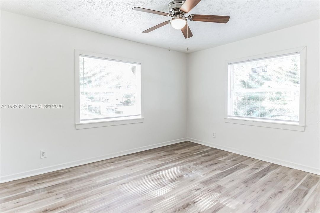 En Venta: $152,000 (4 camas, 2 baños, 0 Pies cuadrados)