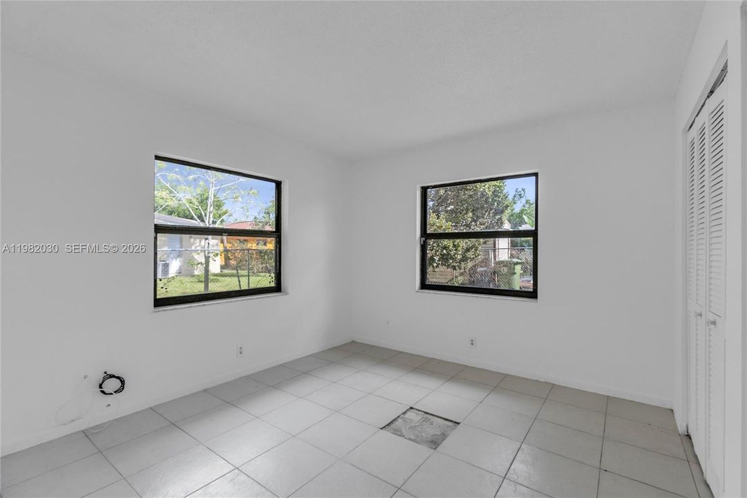 En Venta: $749,825 (0 camas, 0 baños, 2025 Pies cuadrados)