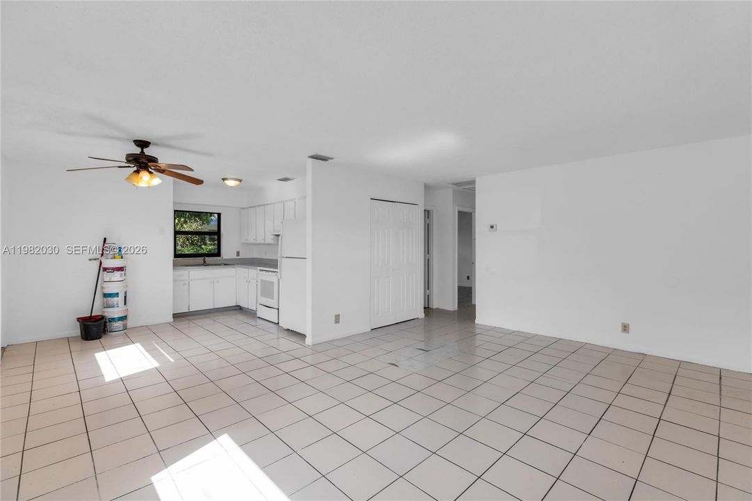 En Venta: $749,825 (0 camas, 0 baños, 2025 Pies cuadrados)