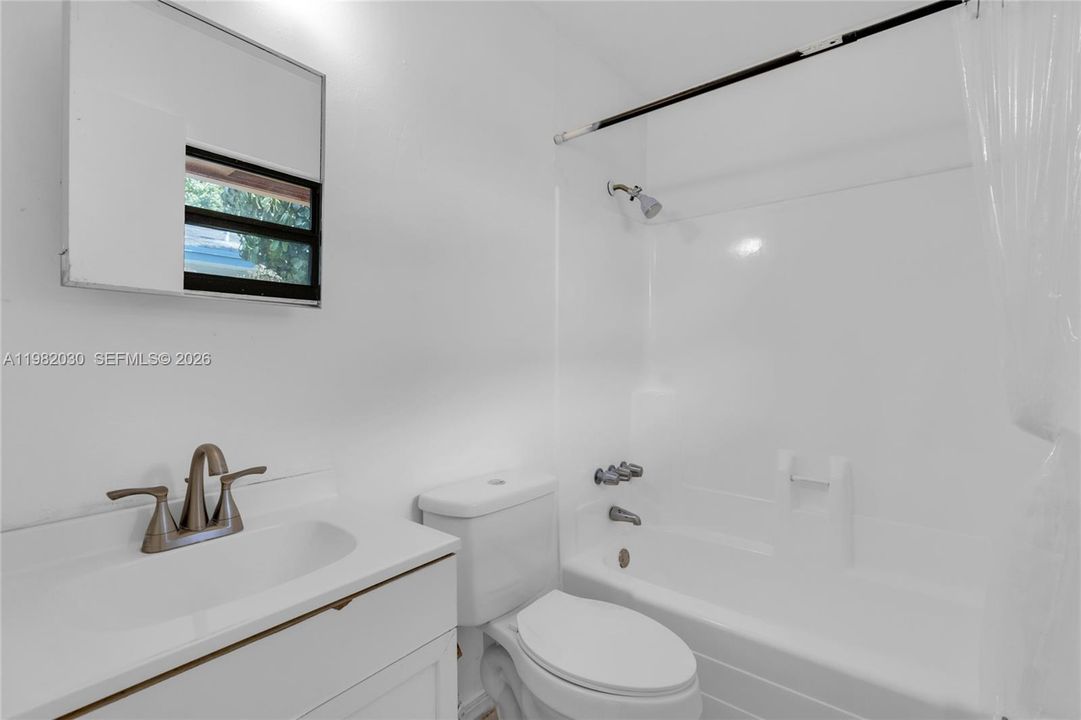 En Venta: $749,825 (0 camas, 0 baños, 2025 Pies cuadrados)