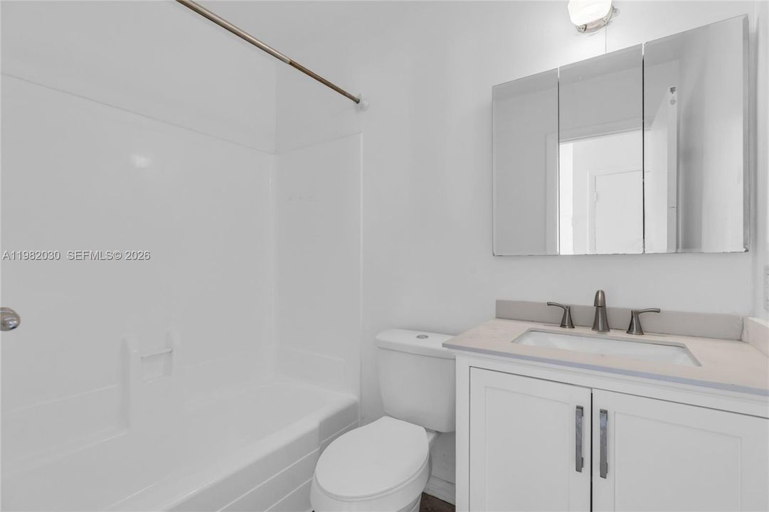 En Venta: $749,825 (0 camas, 0 baños, 2025 Pies cuadrados)