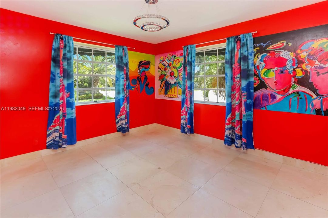En Venta: $1,425,000 (5 camas, 3 baños, 3156 Pies cuadrados)