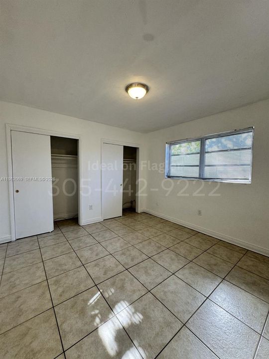 Active With Contract: $1,700 (1 beds, 1 baths, 0 Square Feet)