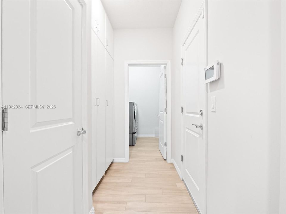 Recently Sold: $735,000 (3 beds, 2 baths, 1742 Square Feet)