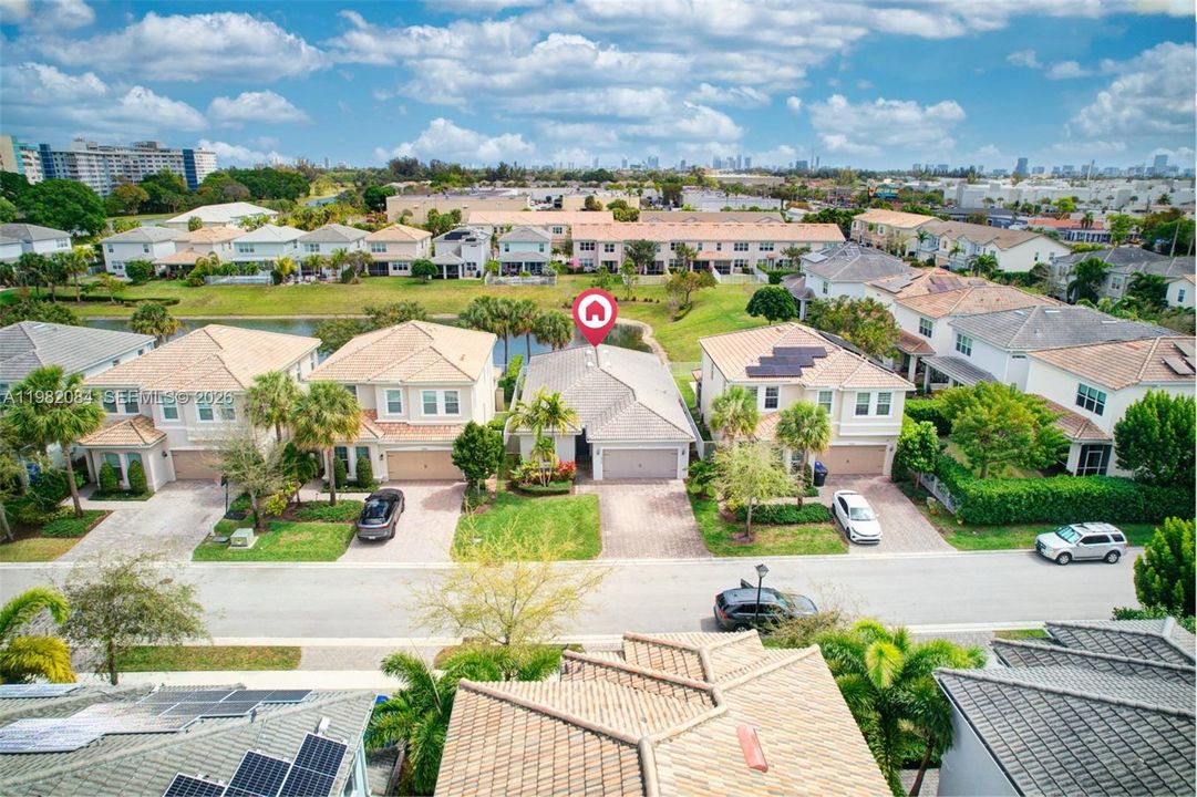 Recently Sold: $735,000 (3 beds, 2 baths, 1742 Square Feet)