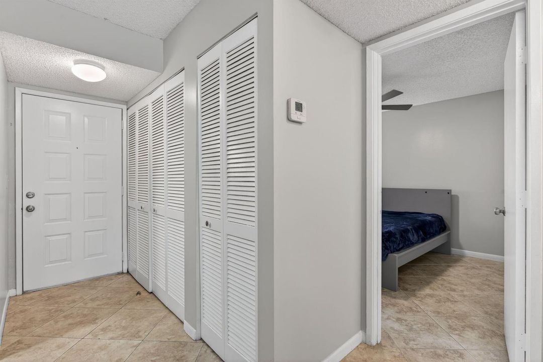 17-web-or-mls-2230-0372