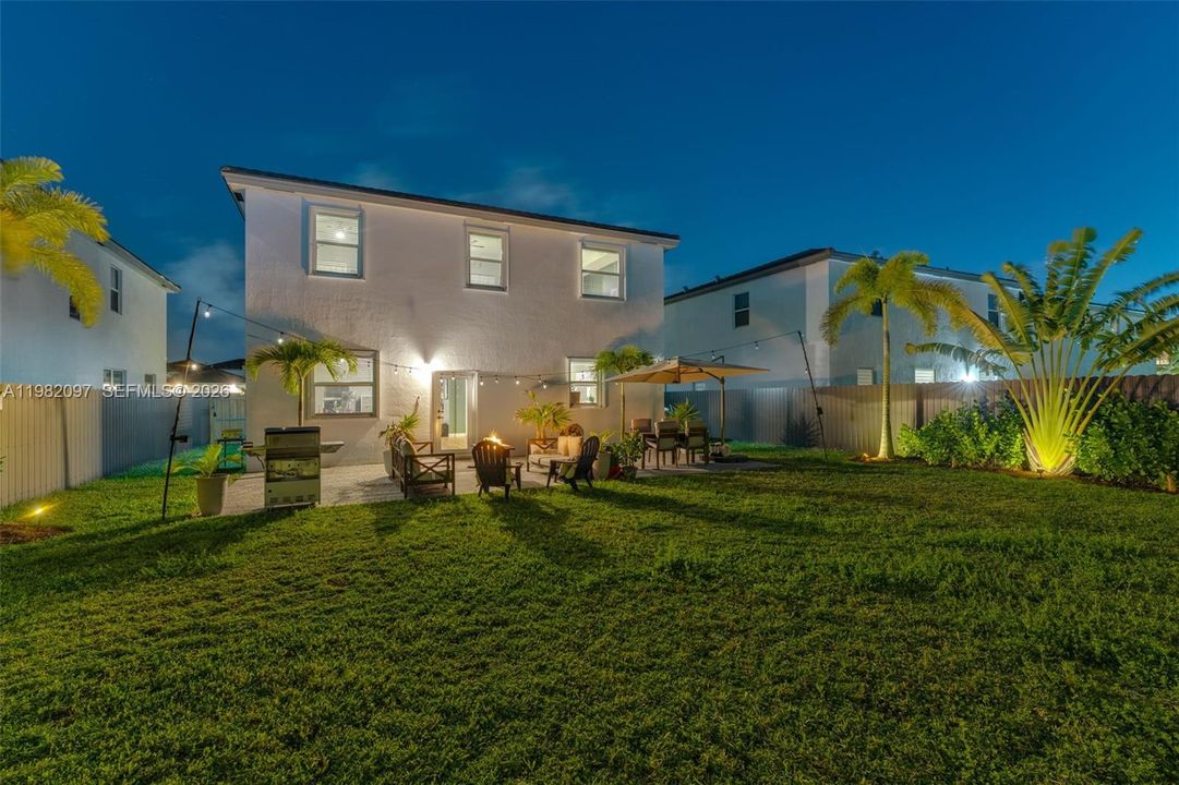 For Sale: $735,000 (4 beds, 2 baths, 2213 Square Feet)