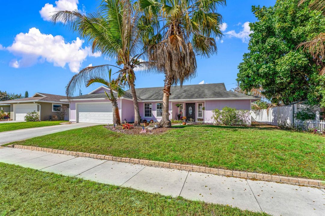 003-4153RussellStreet-Jupiter-FL-33469-F