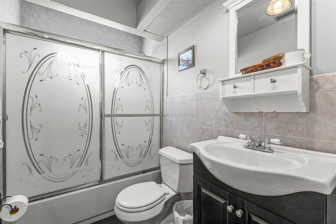021-4153RussellStreet-Jupiter-FL-33469-F