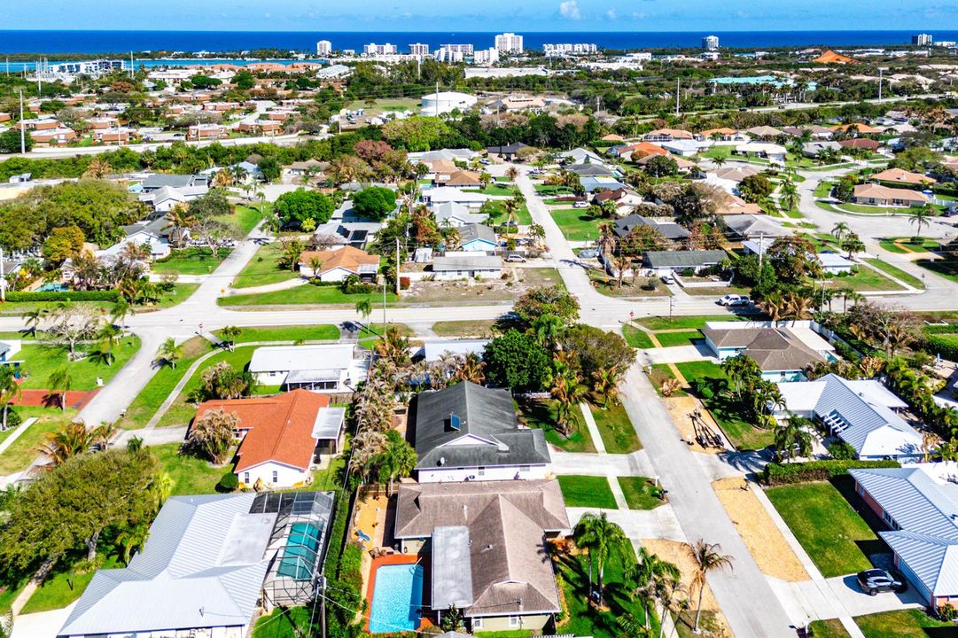 045-4153RussellStreet-Jupiter-FL-33469-F
