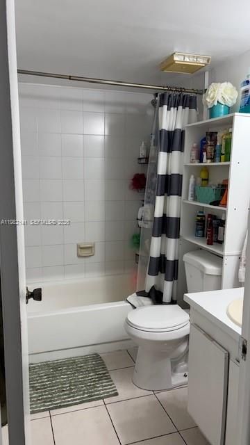 En Renta: $2,050 (2 camas, 2 baños, 827 Pies cuadrados)