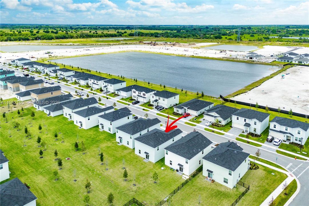В аренду: $2,990 (5 спален, 2 ванн, 2326 Квадратных фут)