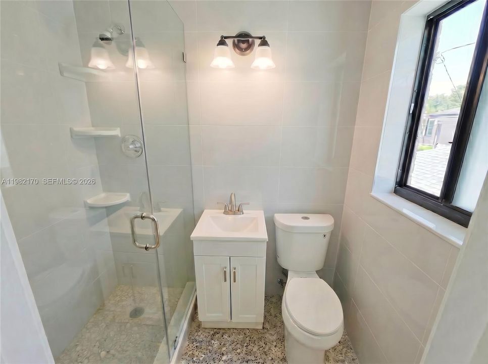 На продажу: $629,900 (3 спален, 2 ванн, 0 Квадратных фут)