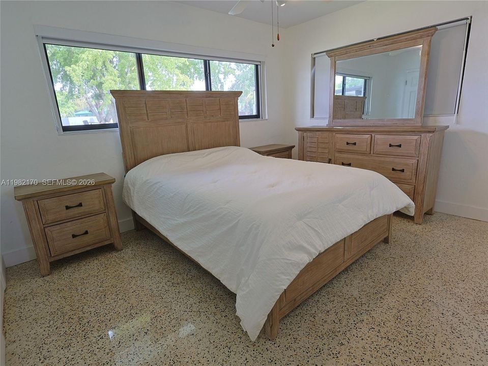 На продажу: $629,900 (3 спален, 2 ванн, 0 Квадратных фут)