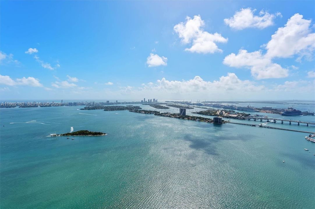 На продажу: $4,495,000 (4 спален, 5 ванн, 2694 Квадратных фут)