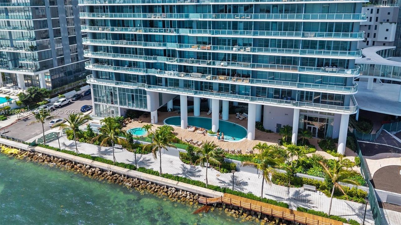 На продажу: $4,495,000 (4 спален, 5 ванн, 2694 Квадратных фут)