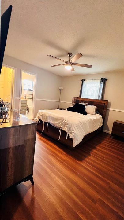 For Rent: $2,100 (2 beds, 2 baths, 960 Square Feet)