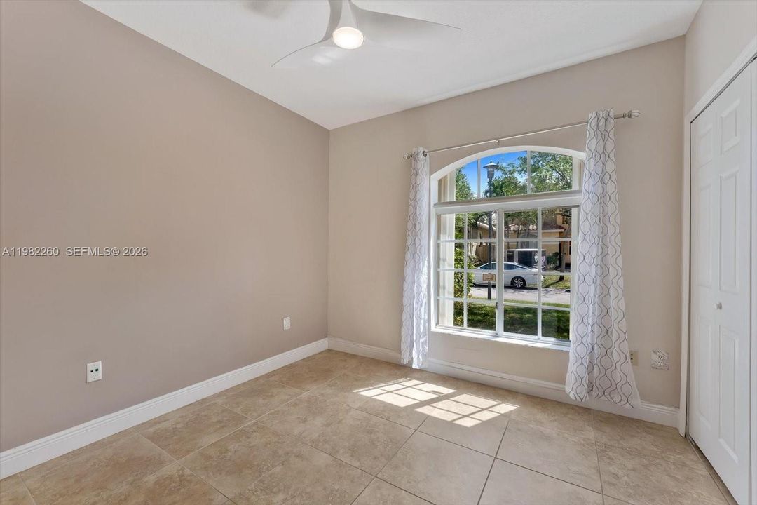 For Sale: $849,000 (4 beds, 3 baths, 2413 Square Feet)