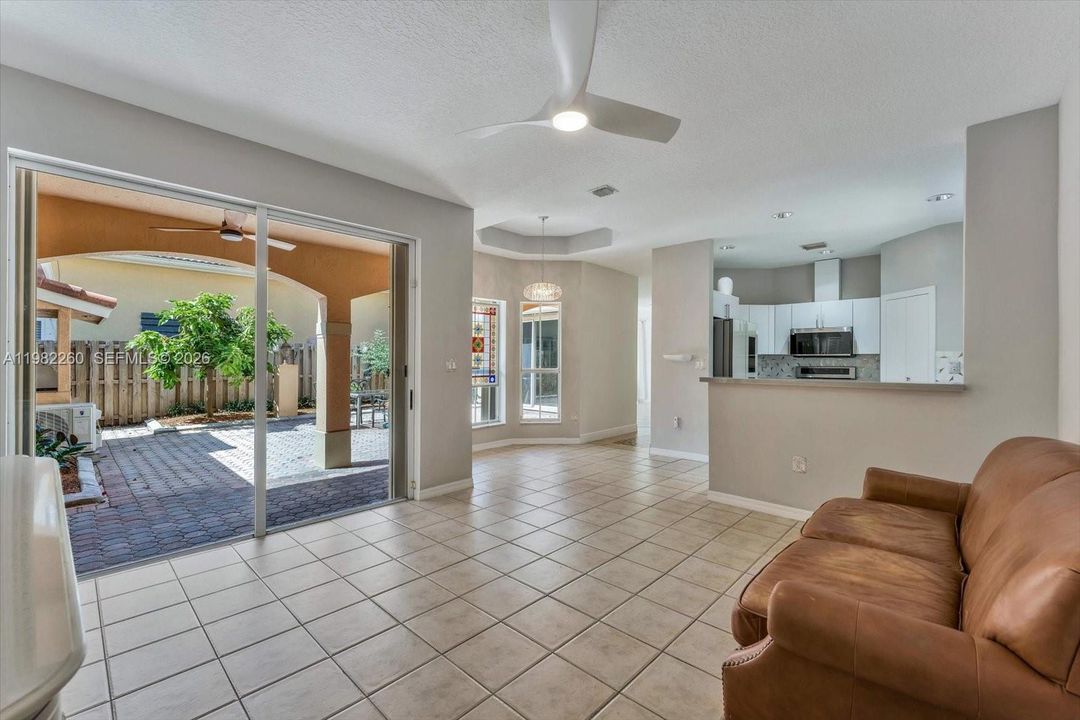 For Sale: $849,000 (4 beds, 3 baths, 2413 Square Feet)