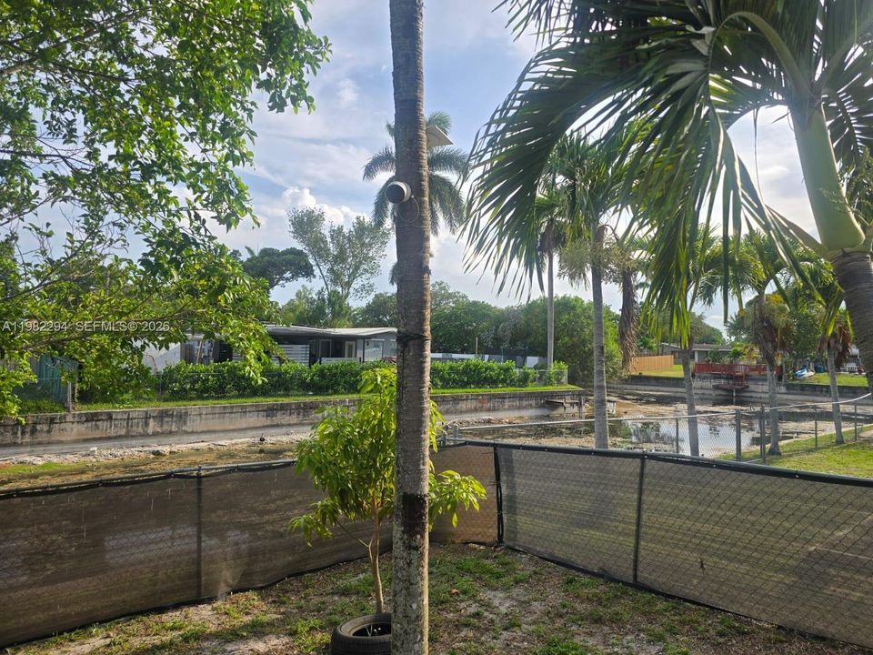 En Venta: $492,900 (3 camas, 2 baños, 1394 Pies cuadrados)