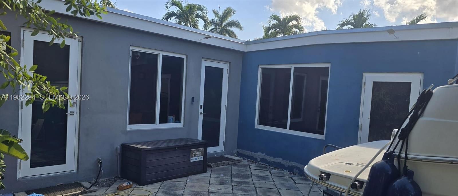 En Venta: $492,900 (3 camas, 2 baños, 1394 Pies cuadrados)