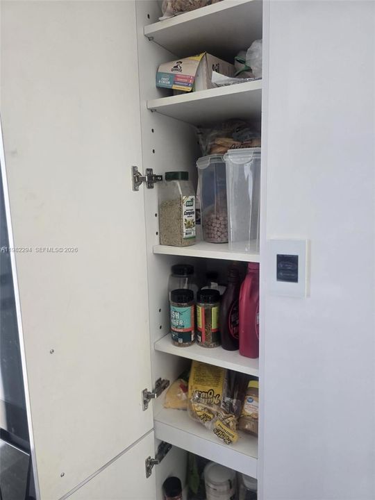 En Venta: $492,900 (3 camas, 2 baños, 1394 Pies cuadrados)