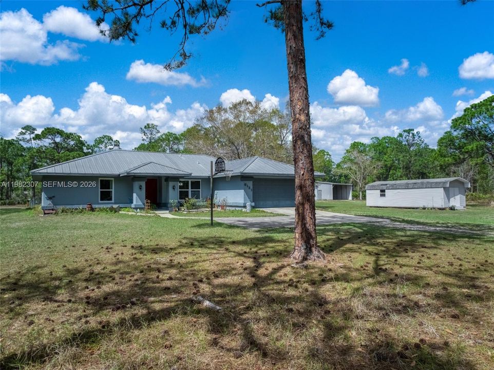Vendido Recientemente: $460,000 (3 camas, 2 baños, 1723 Pies cuadrados)