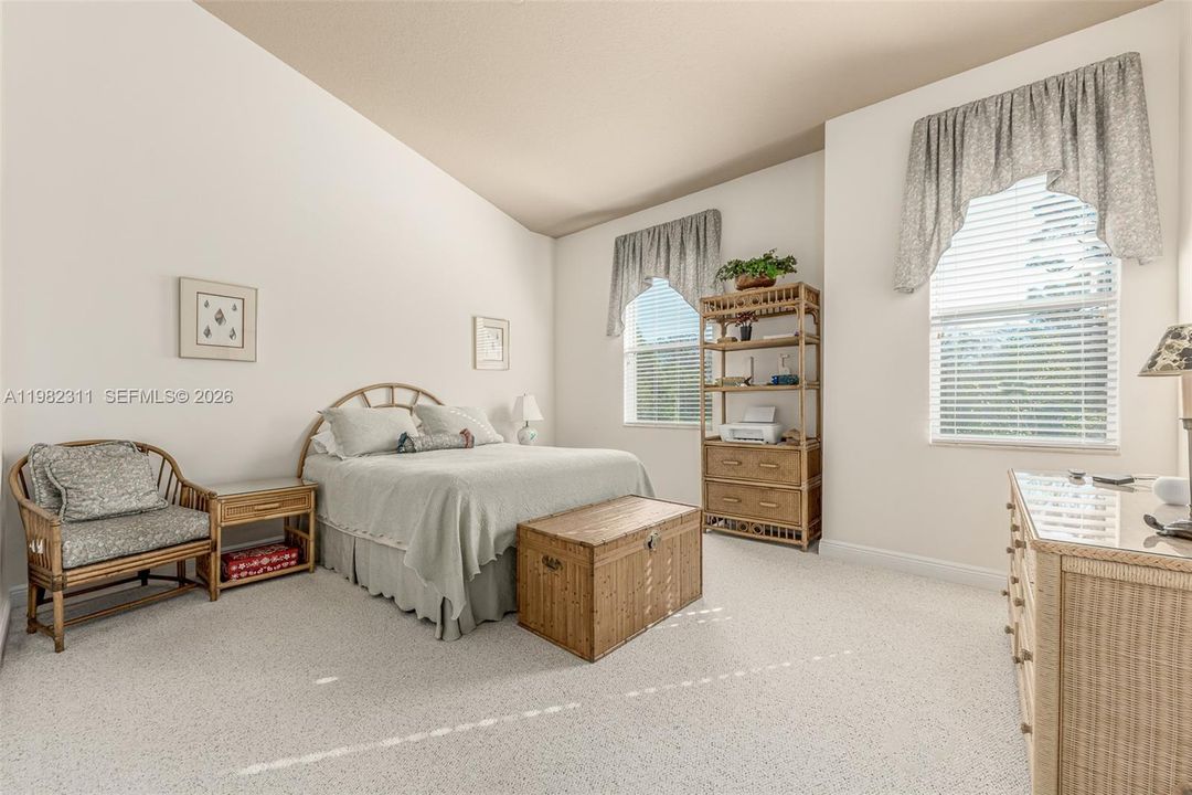 En Venta: $419,000 (3 camas, 3 baños, 1892 Pies cuadrados)