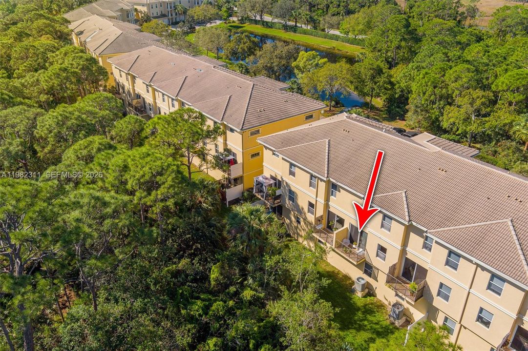 En Venta: $419,000 (3 camas, 3 baños, 1892 Pies cuadrados)
